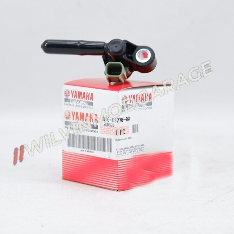 [美品] YAMAHA BR15 Yamaha BR15 800W 15 inch Passive Speaker | Sweetwater