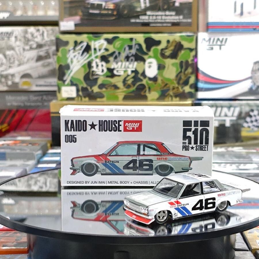 CHASE CAR - Mini GT Kaido House Datsun 510 Pro Street BRE V1