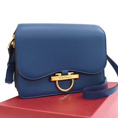 Ferragamo joanne sales