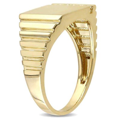 Pre-owned Amour 1/10 Ct Tw Diamond Men's Signet Ring In 10k Yellow Gold In Check Description