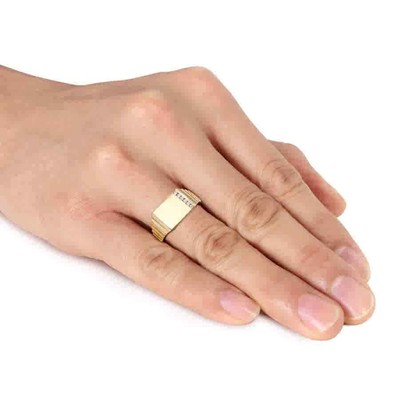 Pre-owned Amour 1/10 Ct Tw Diamond Men's Signet Ring In 10k Yellow Gold In Check Description