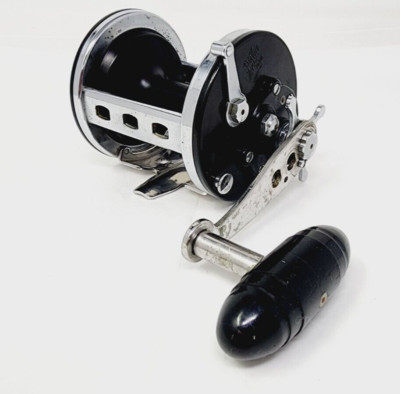 Beautiful Penn Jigmaster No. 500 Black Fishing Reel With Black Handle