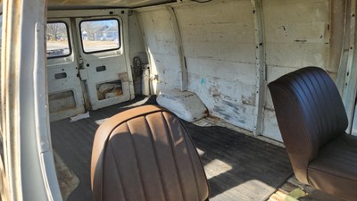 image 5 of interior