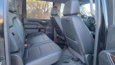 image 3 of interior