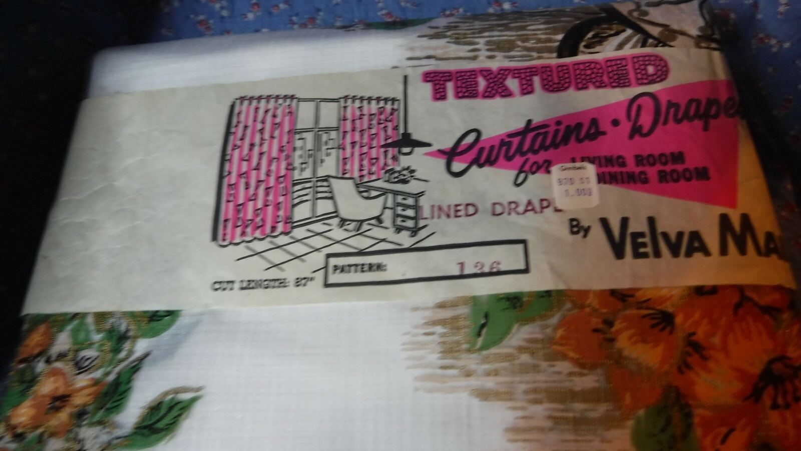 NWT Vintage Textured Curtains Drapes by Velva Maid 2 Panels  Each 36
