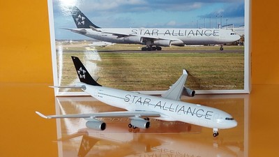 Herpa Wings 536851 Lufthansa Airbus A340-300 ''Star Alliance'' D-AIGW 1:500 NEU