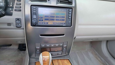 image 9 of interior