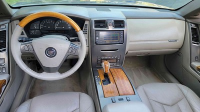 image 3 of interior