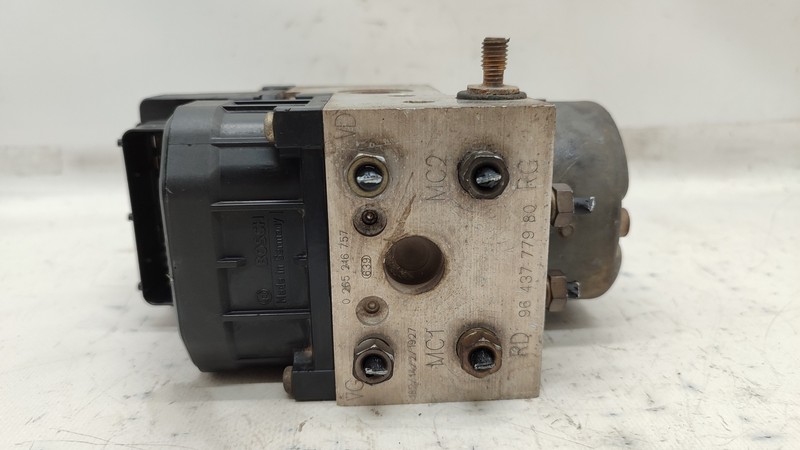 9643777980 Abs SystÈMe Anti-Blocage Des Roues / 2139410 Pour Peugeot 307 S1