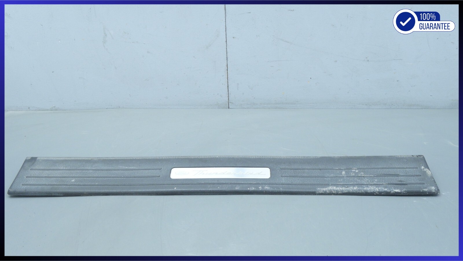 2002-2005 FORD THUNDERBIRD Right Lower Door Scuff Step Plate Trim OEM1W637613222