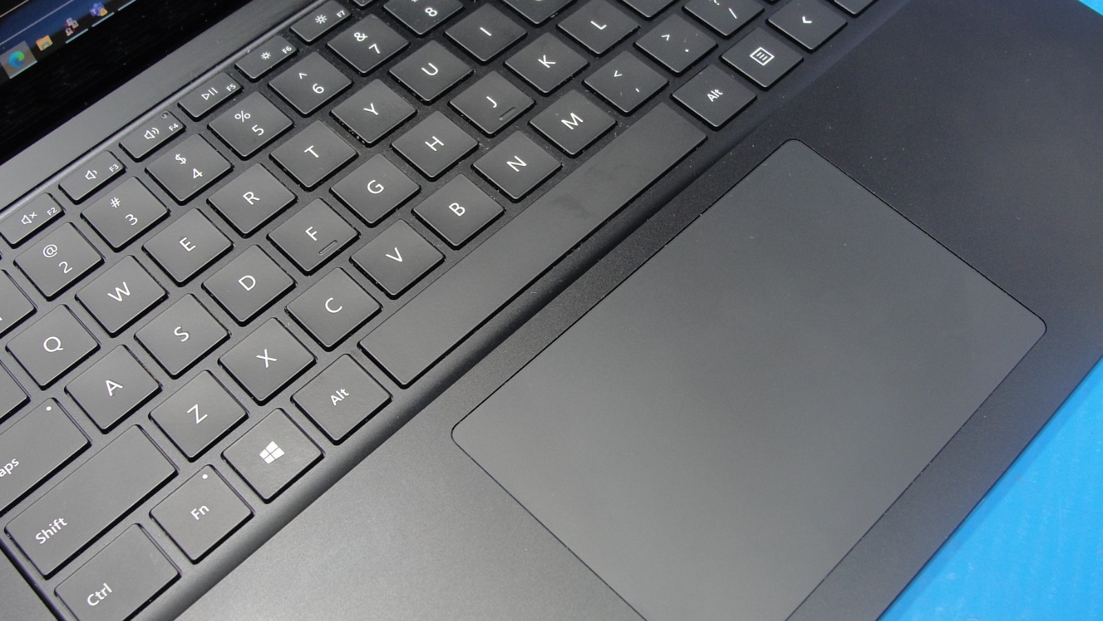 Microsoft Surface Laptop 3 i7-1065G7 1.3GHz 13.5" Touch 16GB 256GB SSD Win10P+PA - Thumbnail 10