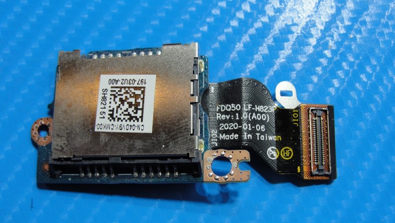 Dell Precision 15.6" 5560 SD Card Reader Board w/Cable LS-H82P 4DV9Y