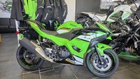 Kawasaki Ninja 500 SE