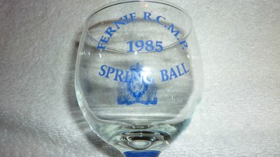 VINTAGE 1985 RCMP FERNIE BC SPRING BALL GLASS ROYAL CANADIAN MOUNTED POLICE