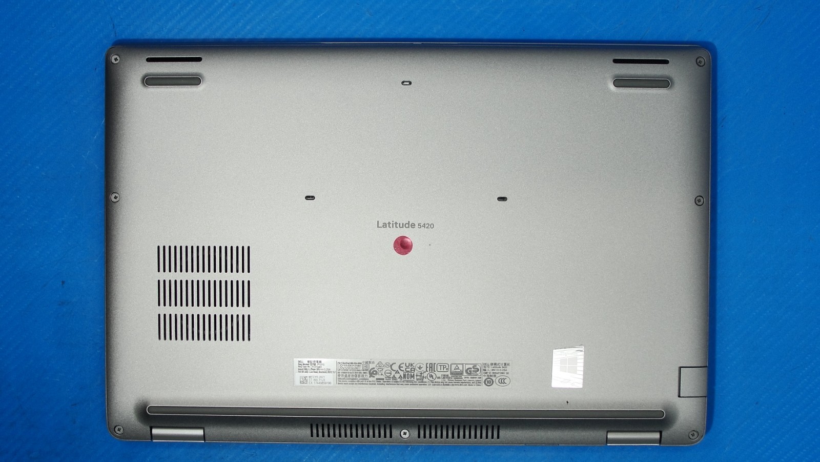 Dell Latitude 5420 14" FHD i5-1135G7 16GB 256GB SSD Win 11 Pro +65W Dell Charger - Thumbnail 5