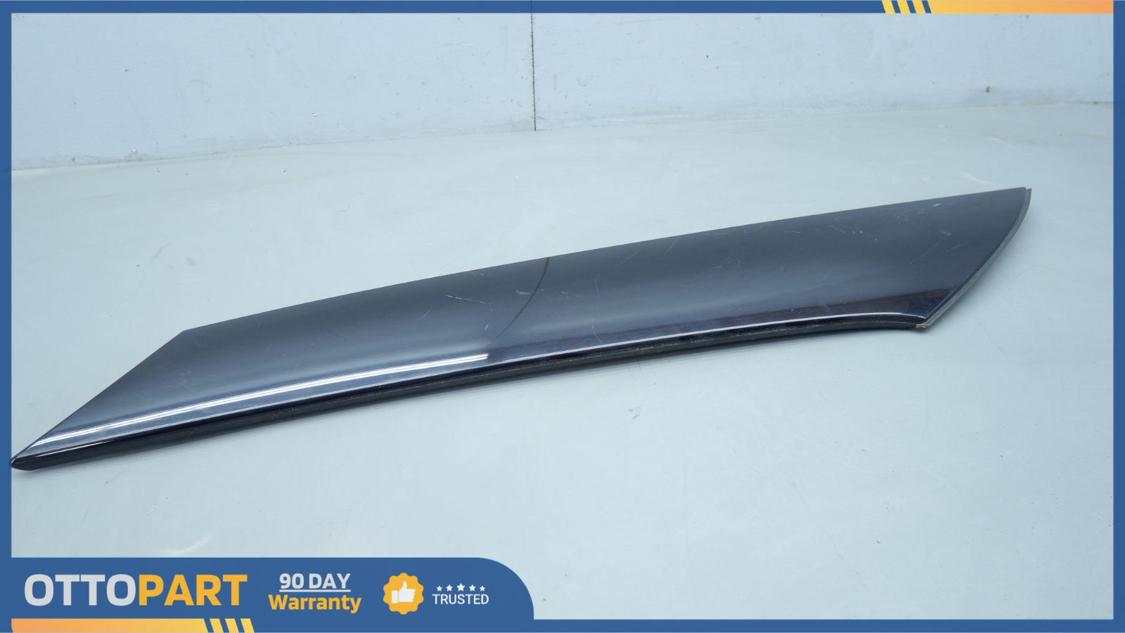 2010 - 2015 Jaguar XJ XJR Left Side Pillar Trim Grey  Exterior A1296982330 OEM