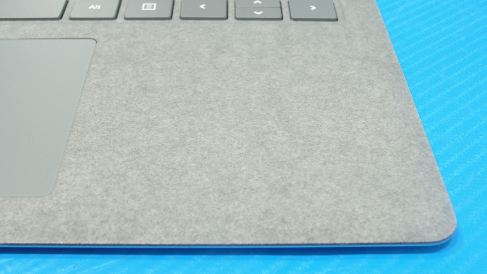 Microsoft Surface Laptop 4 13.5" Touch i5-1145G7 8GB RAM 256GB SSD Win 11 Pro - Thumbnail 10