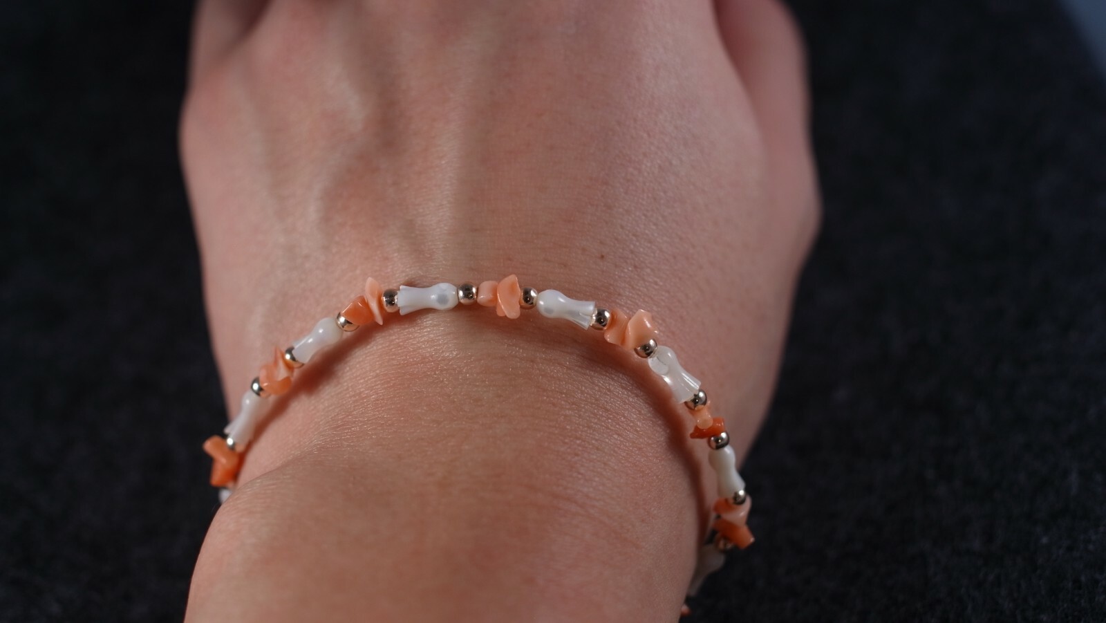 Vintage Pink Coral Mother of Pearl Shell Beads Bracelet Pink Golden 8