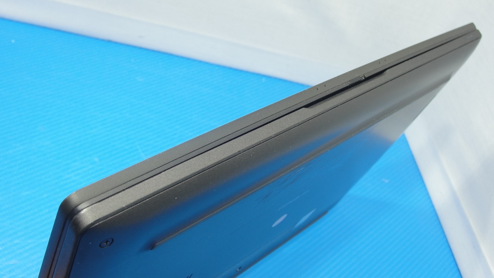 Dell Latitude 7420 14" FHD i7-1165G7 16GB RAM 512GB SSD Win 11 Pro - Thumbnail 14