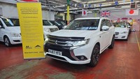 2017 Mitsubishi Outlander 2.0h 12kWh 4hs CVT 4WD Euro 6 (s/s) 5dr ESTATE Petrol/