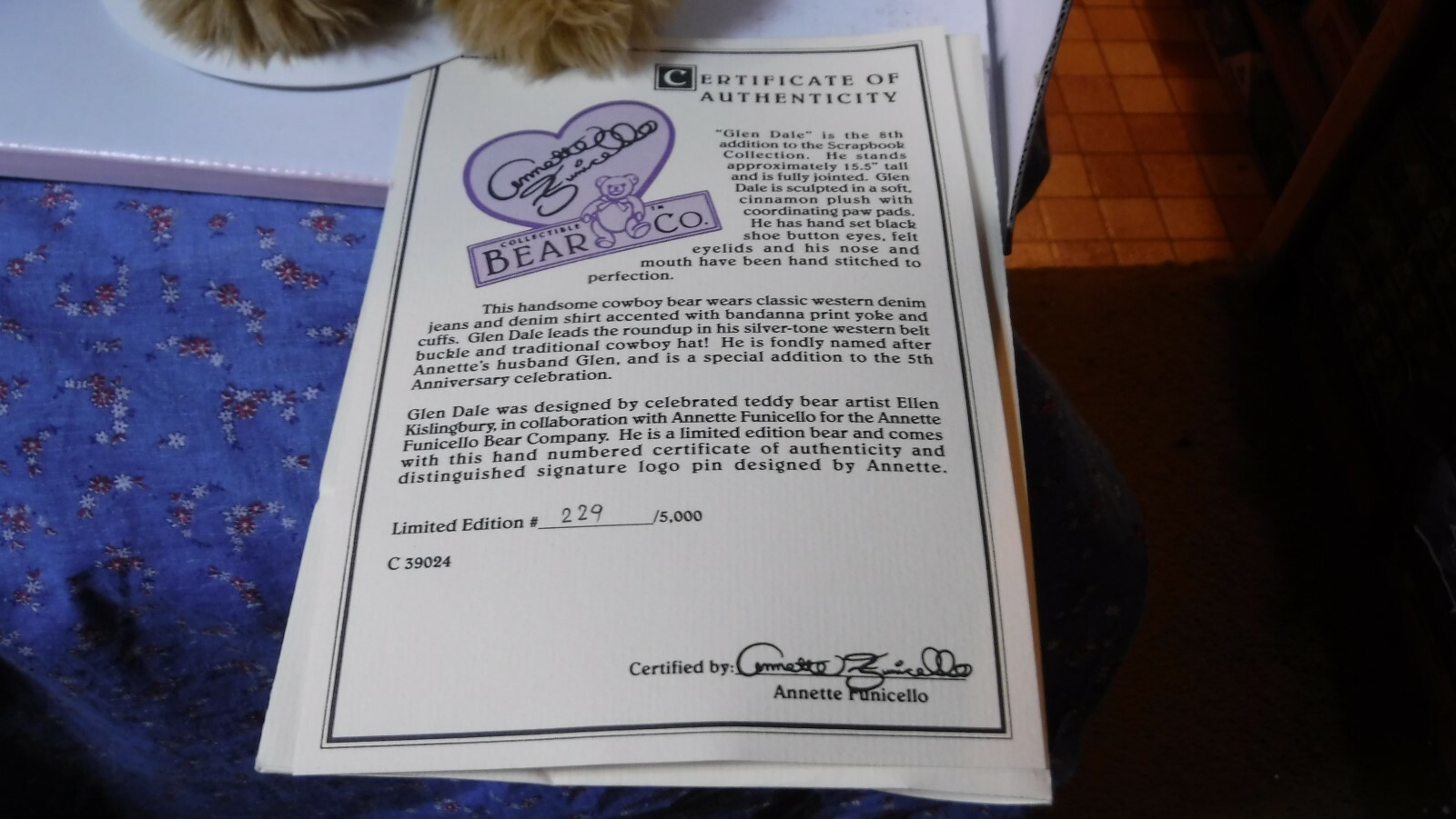 NIB (Box Wear) Annette Funicello Scrapbook Bear Glen Dale 15 1/2