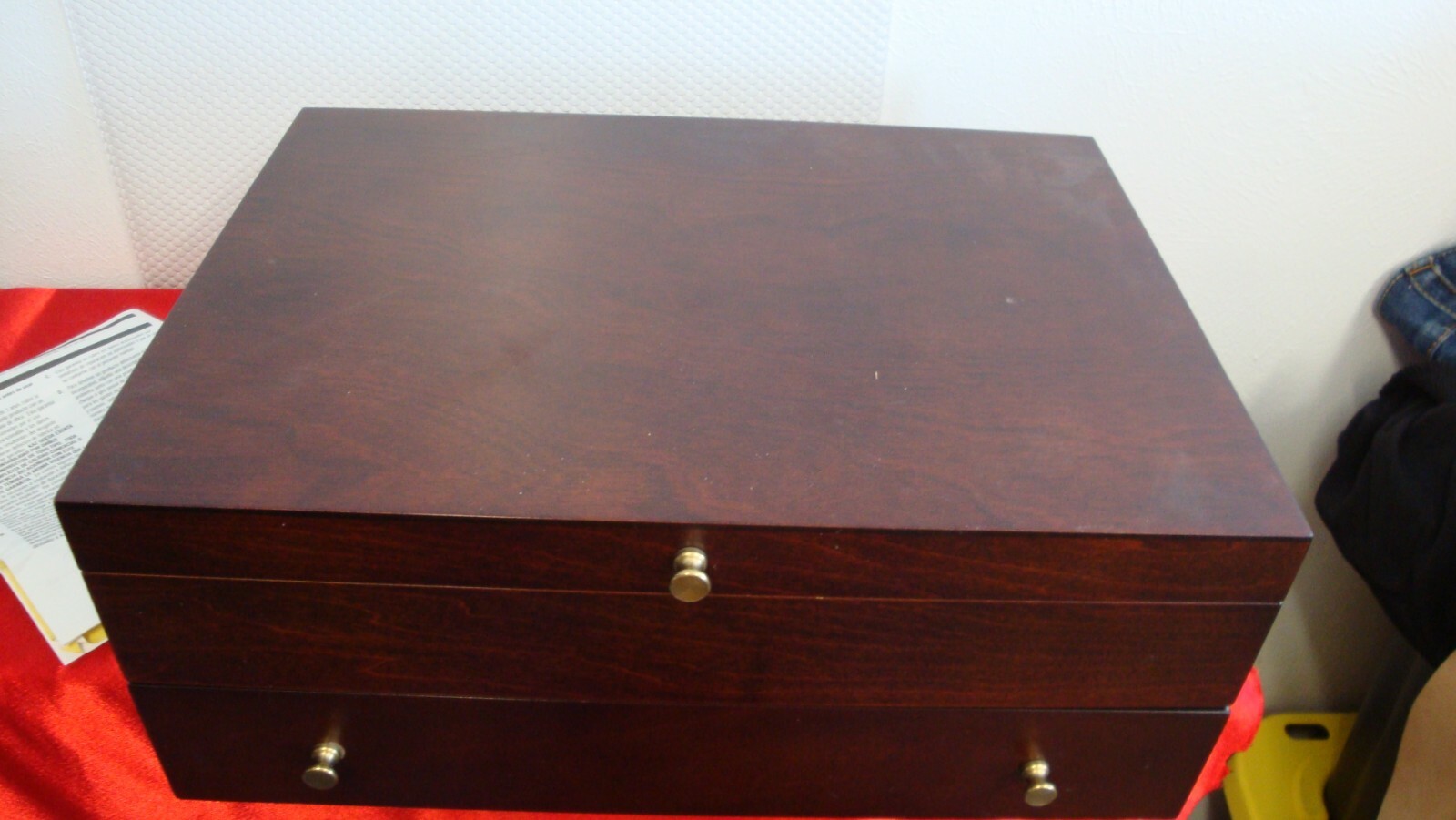 Vintage Reed & Barton Hand-crafted Wood Storage Chest wDrawer for Silverware US