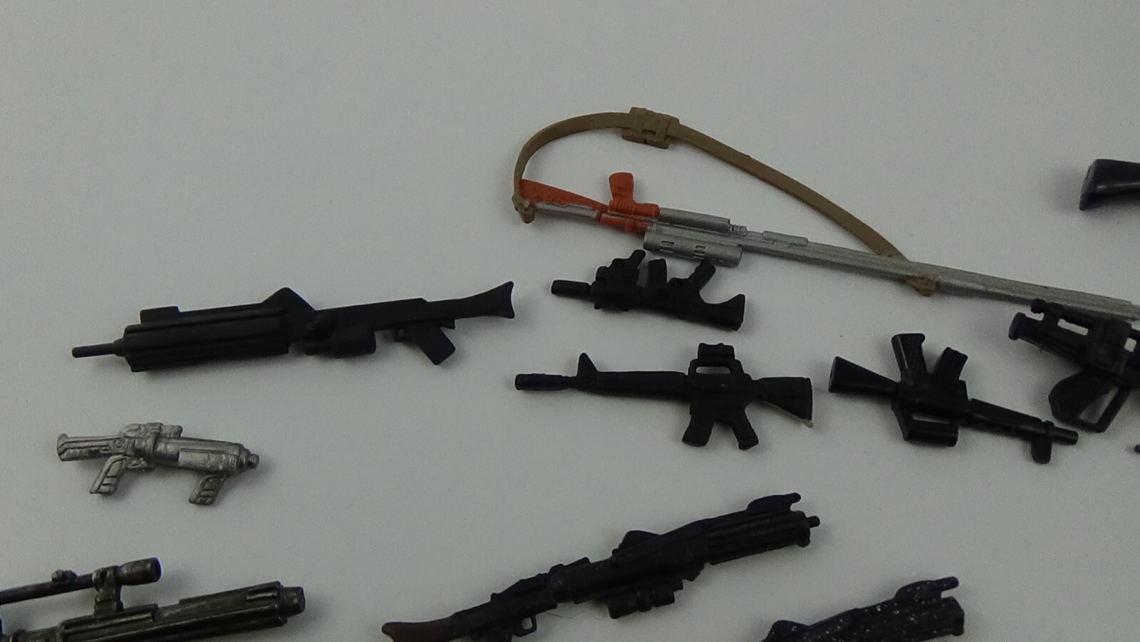 Rifles Blasters Weapons Marvel DC NECA Star Wars for 3.75" 6" Action Figures 889