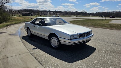 1990 Cadillac Allante White FWD Automatic CV