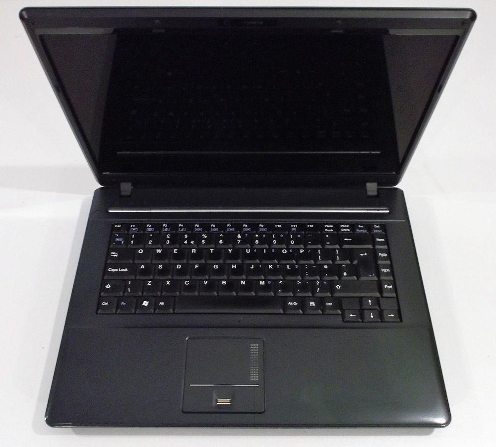 CLEVO Laptops & Netbooks
