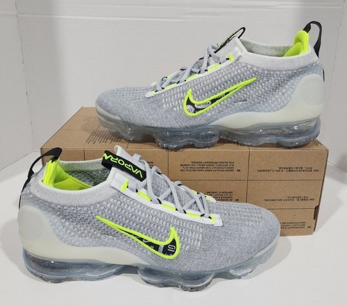 Nike Flyknit サイズ11（Onのオマケ付き） s-l1200.jpg