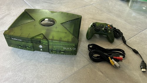 Microsoft Xbox Original: Halo Special Edition Green Console