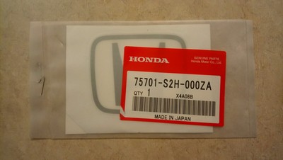 Honda Insight 2000-2006 Rear Hatch H Decal. Brand New! Free Shipping!...
