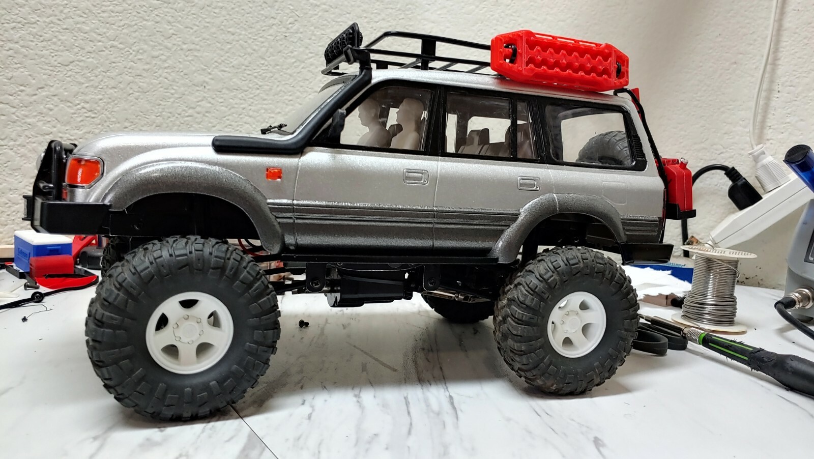 Custom WPL C54 Wheels for larger MN Tires! Land Cruiser FJ80 Custom WPL C54 Wheels for larger MN Tires! Land Cruiser FJ80