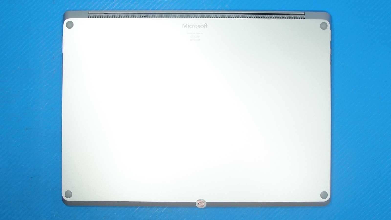 Microsoft Surface Laptop 4 13.5" Touch i5-1145G7 8GB RAM 256GB SSD Win 11 Pro - Thumbnail 5