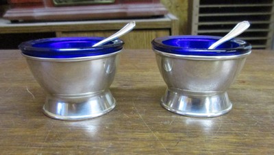 Vintage Reed & Barton Sterling Cobalt Salt Cellars & Reed & Barton Salt Spoons