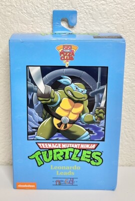NECA Teenage Mutant Ninja Turtles Leonardo Leads Action Figure