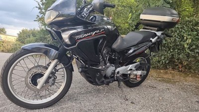 Foto dell'oggetto di un acquirente verificato