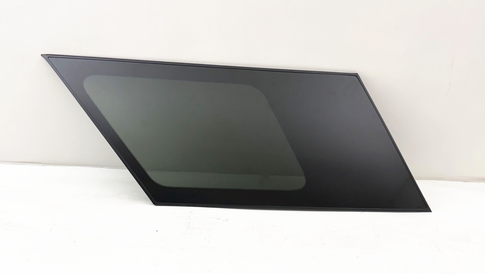 Fits 2020-2025 Hyundai Palisade Driver Left Side Quarter Window Glass Privacy