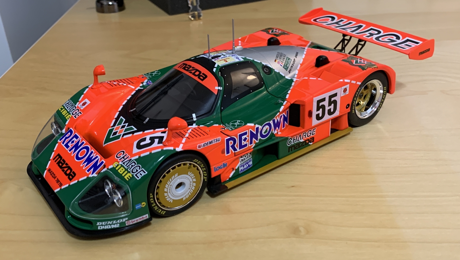 B*4様 1/18 1991年MAZDA 787B CMR 1/18 Scale - Mazda 787B #18 Le Mans 1991 Kennedy / Sala