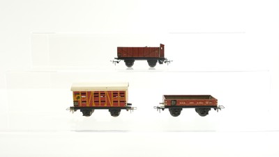 Unbekannt H0 Konvolut Gedeckter Güterwagen, Hochbordwagen mit Bremserhaus, Niede