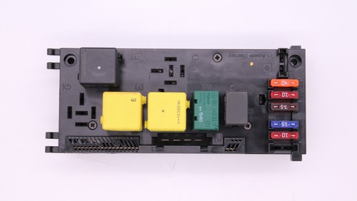 メル29681　0507 Freightliner Powernet Distribution Box - A66-03712-003
