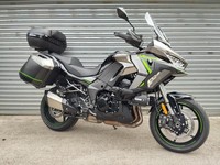 2025 Kawasaki Versys 1100 SE GT