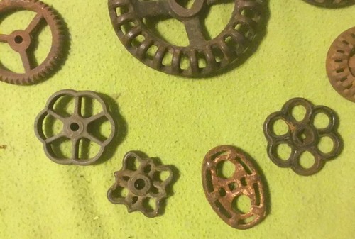 VTG ~ Valve Handles ~ Cast Iron ~ Lot of 12 ~ Industrial Steampunk Art ~Supplies