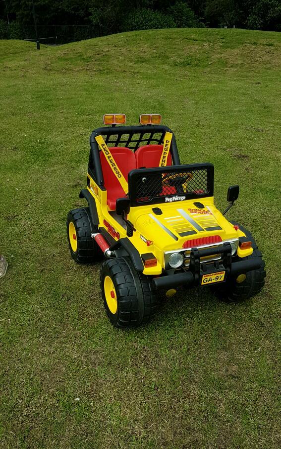Peg perego jeep