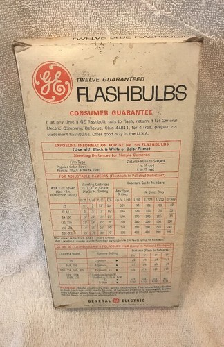 Vintage GE 5B Flashbulbs 11 Bulbs (Bummer)