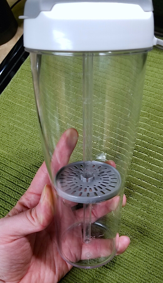 PAMPERED CHEF Infusion Clear Water Bottle #1287-- 24 oz.