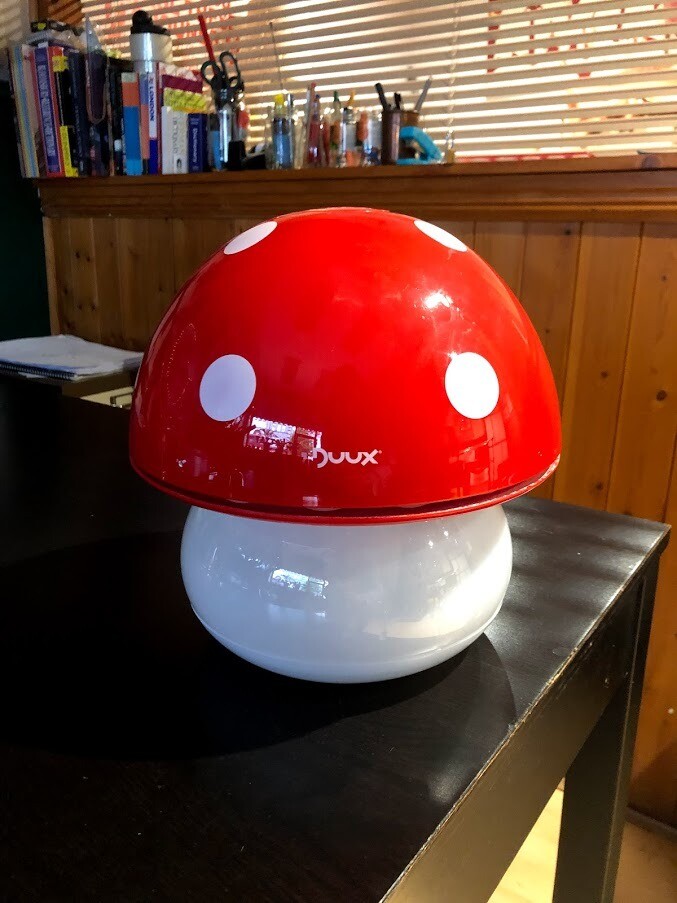 Duux Air Humidifier and Night Light Mushroom Red | in Kilburn, London | Gumtree Duux Air Humidifier and Night Light Mushroom Red | in Kilburn, London | Gumtree