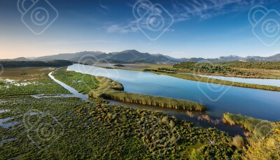 High-Resolution Digital Photograph - Natural Landscape