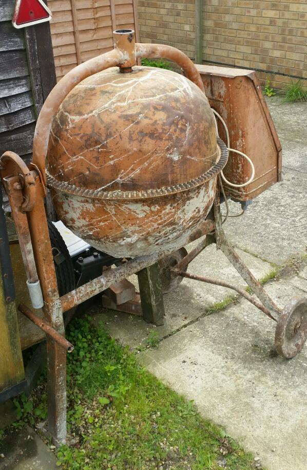 sale for gumtree mixer concrete in Norfolk  cement 240v    Gumtree Dereham, mixer