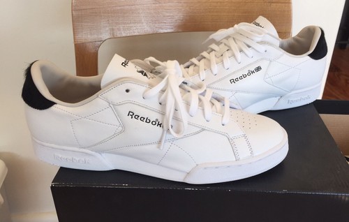 新品 Reebok Club C ユナイテッドアローズ購入 オールホワイト リーボックのユナイテッドアローズ別注スニーカー、“オール